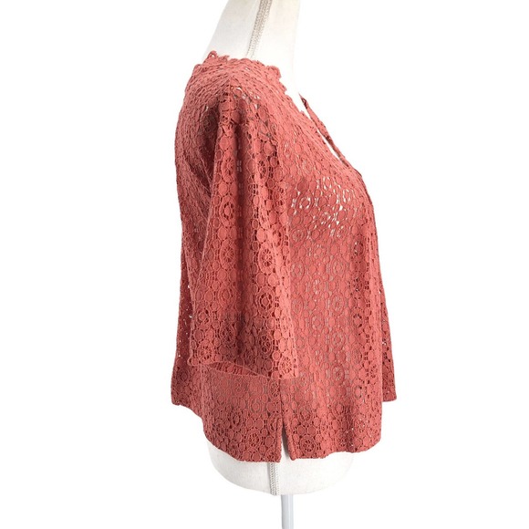 Staring at Stars Womens Size XS Crochet Lace Blouse 3/4 Sleeve Coral Pullover - Picture 4 of 9